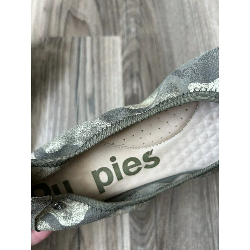 Hush Puppies Chaste Ballet Flat Womens 7.5 Camo Metallic Suede Slip On Shoe